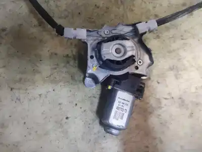 Second-hand car spare part driver left window regulator for renault megane i scenic (ja0) 1.9 dti diesel cat 98 cv / 72 kw oem iam references 400733t3  gancho 70