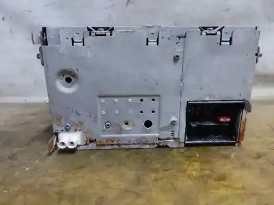 Second-hand car spare part audio system / radio cd for seat leon (1p1) reference oem iam references w05p0035186b  estantería 82
