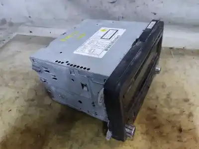 Second-hand car spare part audio system / radio cd for seat leon (1p1) reference oem iam references w05p0035186b  estantería 82