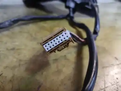 Автозапчасти б/у ЛЕВОЕ ЗЕРКАЛО за AUDI A4 BERLINA (8E)  ссылки OEM IAM 50009  ESTANTERÍA 17