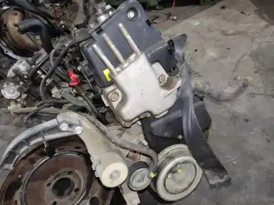 Peça sobressalente para automóvel em segunda mão motor completo por fiat panda (169) 1.2 8v dynamic referências oem iam 188a4000 fila 4 palet 101