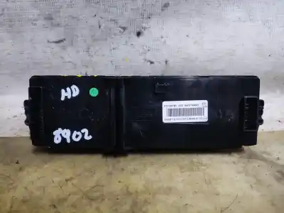 Second-hand car spare part climate control for renault fluence 1.5 dynamique [1.5 ltr. - 78 kw dci diesel] oem iam references 275100018r  estantería 52