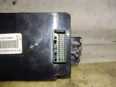 Second-hand car spare part climate control for renault fluence 1.5 dynamique [1.5 ltr. - 78 kw dci diesel] oem iam references 275100018r  estantería 52