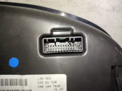 Peça sobressalente para automóvel em segunda mão quadrante por renault fluence 1.5 dynamique [1.5 ltr. - 78 kw dci diesel] referências oem iam 248104763r  estantería 23