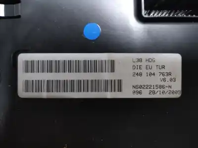 Peça sobressalente para automóvel em segunda mão quadrante por renault fluence 1.5 dynamique [1.5 ltr. - 78 kw dci diesel] referências oem iam 248104763r  estantería 23