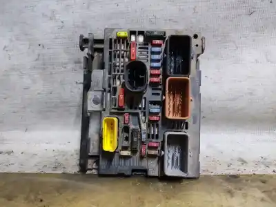Автозапчасти б/у БЛОК РЕЛЕ/ПРЕДОХРАНИТЕЛЕЙ за CITROEN BERLINGO CUADRO  ссылки OEM IAM 9675878480  ESTANTERÍA 43