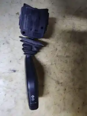 Second-hand car spare part indicator switch for opel corsa b base oem iam references 90221174  estantería 94