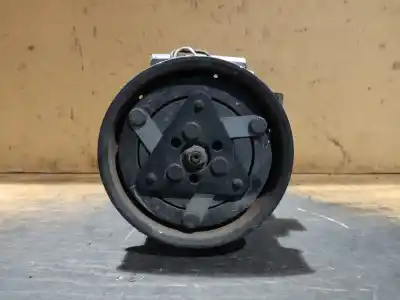 Pezzo di ricambio per auto di seconda mano compressore aria condizionata per renault clio ii fase ii (b/cb0) societe generique riferimenti oem iam 1416k fila 3 palet 34