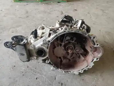 Second-hand car spare part gearbox for kia ceed active 116 cv / 85 kw oem iam references waj6h348608 palet 5 