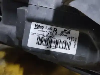 Автозапчастина б/у права фа для dacia dokker essential посилання на oem iam 90146519  estantería 130 b