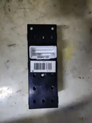 Peça sobressalente para automóvel em segunda mão botão / interruptor elevador vidro dianteiro esquerdo por kia ceed concept 116 cv / 85 kw referências oem iam 610b31503599  estantería 70
