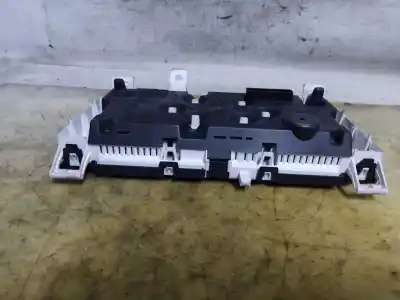 Second-hand car spare part dashboard for renault modus confort dynamique oem iam references p8200418023  estantería 21