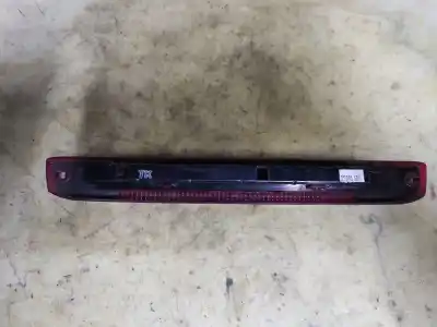 Peça sobressalente para automóvel em segunda mão farolim de travão central por ford focus berlina (cap) ambiente (d) referências oem iam   estantería 40