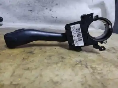 Автозапчасти б/у  за SEAT LEON (1M1)  ссылки OEM IAM 8L0953513G  ESTANTERÍA 82