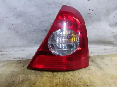 Second-hand car spare part right tailgate light for renault clio ii fase ii (b/cb0) authentique oem iam references   estantería 22