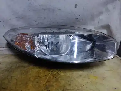 Автозапчасти б/у правая фара за RENAULT FLUENCE 1.5 Dynamique [1.5 Ltr. - 78 kW dCi Diesel] ссылки OEM IAM 260100076R  ESTANTERÍA 130 B