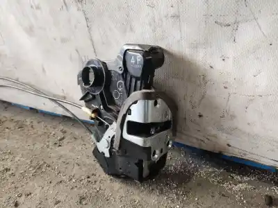 Peça sobressalente para automóvel em segunda mão  por TOYOTA RAV 4 (A3)  Referências OEM IAM 71129049  ESTANTERÍA 69