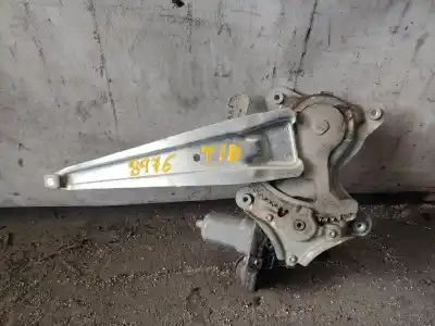 Peça sobressalente para automóvel em segunda mão  por TOYOTA RAV 4 (A3)  Referências OEM IAM 8572035140  GANCHO 23