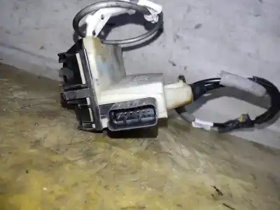 Second-hand car spare part front right door lock for citroen ds4 design oem iam references   