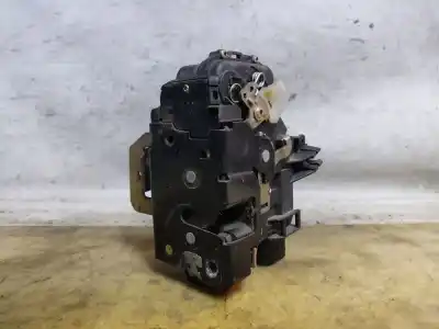 Peça sobressalente para automóvel em segunda mão fechadura da porta dianteira esquerda por audi a2 (8z0) 1.4 referências oem iam 8z1837015a  estantería 73