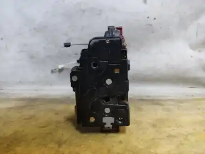 Peça sobressalente para automóvel em segunda mão fechadura da porta traseira esquerda por audi a2 (8z0) 1.4 referências oem iam 8z0839015a  estantería 75