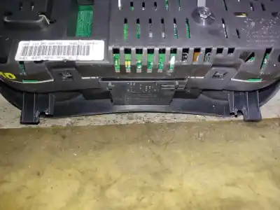 Peça sobressalente para automóvel em segunda mão quadrante por audi a2 (8z0) 1.4 referências oem iam 8z0920900a  estantería 17