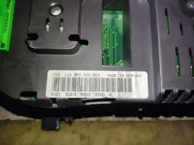 Peça sobressalente para automóvel em segunda mão quadrante por audi a2 (8z0) 1.4 referências oem iam 8z0920900a  estantería 17