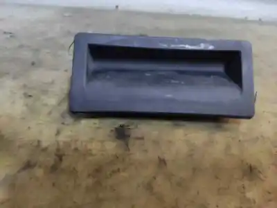 Second-hand car spare part tailgate back door handle for audi a4 b8 (8k2) 2.0 tdi oem iam references 5n0827566b  estantería 76