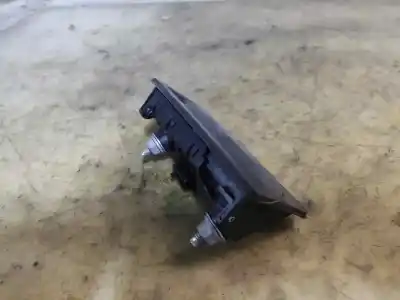 Second-hand car spare part tailgate back door handle for audi a4 b8 (8k2) 2.0 tdi oem iam references 5n0827566b  estantería 76