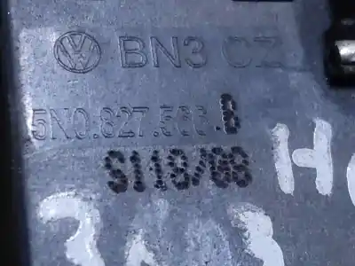 Second-hand car spare part tailgate back door handle for audi a4 b8 (8k2) 2.0 tdi oem iam references 5n0827566b  estantería 76