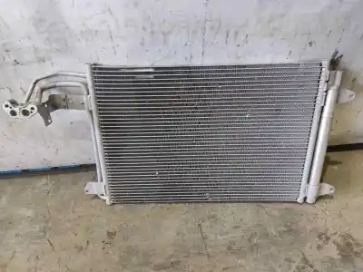 Peça sobressalente para automóvel em segunda mão Condensador / Radiador De Ar Condicionado por SEAT LEON (1P1) Comfort Limited Referências OEM IAM 94684  ESTANTERÍA 132 A