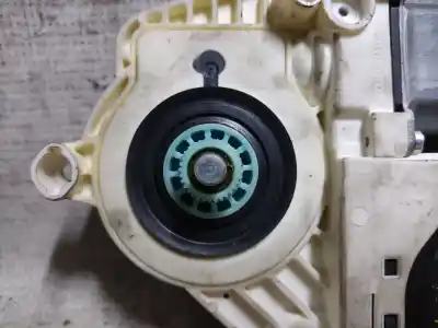 Peça sobressalente para automóvel em segunda mão motor elevador vidro dianteiro esquerdo por seat altea (5p1) reference ecomotive referências oem iam 3c8959701  estantería 100