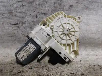 Автозапчастина б/у  для AUDI Q7 (4L)  Посилання на OEM IAM 4L0959801B  ESTANTERÍA 98