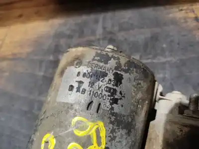 Second-hand car spare part starter motor for renault clio ii fase ii (b/cb0) base authentique 65 cv / 48 kw oem iam references 0001112038 fila 1 palet 36