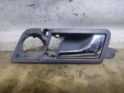 Peça sobressalente para automóvel em segunda mão puxador interior dianteiro direito por audi a2 (8z0) 1.4 referências oem iam 8z0837020