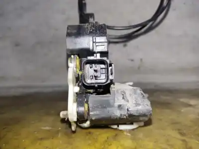 Автозапчасти б/у замок задней левой двери за mitsubishi l 200 (ka0/kb0) cabina doble intense 4x4 ссылки oem iam   estantería 70