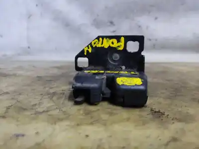 Second-hand car spare part trunk lock for fiat doblo active oem iam references   estantería 51