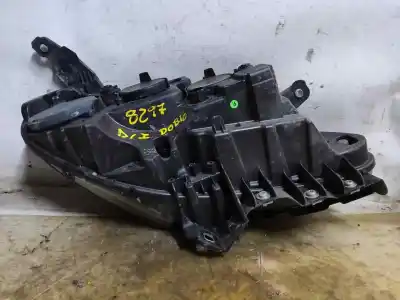Second-hand car spare part left headlight for fiat doblo active oem iam references 10500748  estantería 36