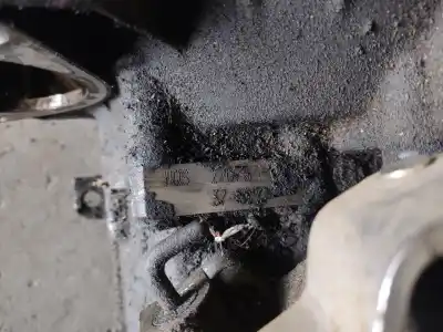 Pezzo di ricambio per auto di seconda mano riduttore per volkswagen caddy ka/kb (2k) 1.9 tdi (bsu) riferimenti oem iam hqs palet 4 