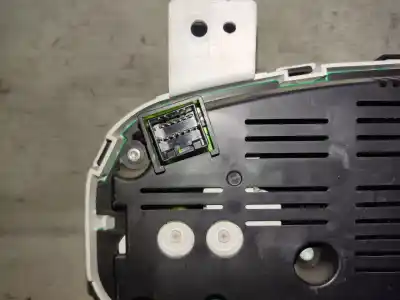 Peça sobressalente para automóvel em segunda mão quadrante por kia ceed active 116 cv / 85 kw referências oem iam   estantería 32