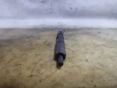 Second-hand car spare part Injector for RENAULT CLIO III Authentique OEM IAM references 28237259  ESTANTERÍA 53