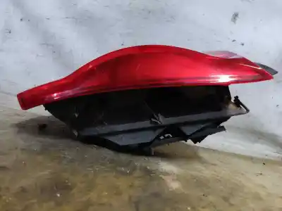 Peça sobressalente para automóvel em segunda mão  por RENAULT TWINGO  Referências OEM IAM 8200387889  ESTANTERÍA 130 B