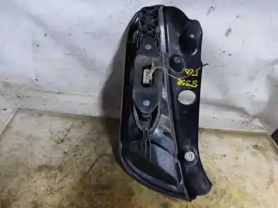 Автозапчасти б/у правый задний фонарь за lancia ypsilon (101) 843 90 cv / 66 kw ссылки oem iam   estantería 144 b