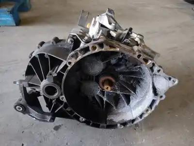 Pezzo di ricambio per auto di seconda mano riduttore per ford kuga (cbv) titanium riferimenti oem iam av4r-7002-ab palet 10 