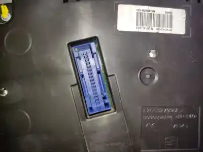 Peça sobressalente para automóvel em segunda mão quadrante por seat leon (1p1) sport referências oem iam 1p0920810m  estantería 12