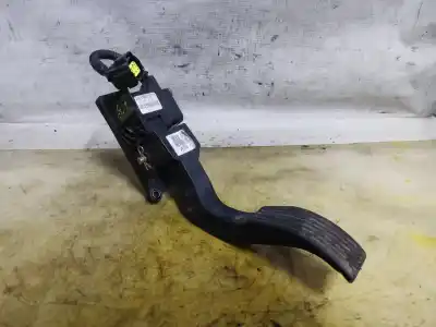 Second-hand car spare part Accelerator Pedal for HYUNDAI MATRIX (FC) 1.5 CRDi 16V GLS OEM IAM references 01530838  ESTANTERÍA 70