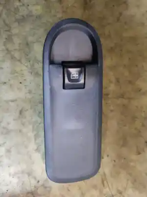 Second-hand car spare part RIGHT FRONT POWER WINDOW SWITCH for DACIA DUSTER II  OEM IAM references   ESTANTERÍA 55