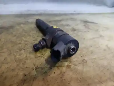 Peça sobressalente para automóvel em segunda mão injetor por fiat doblo (119) 1.9 8v dynamic / multijet dynamic plus (77kw) referências oem iam 0445110187  estantería 50