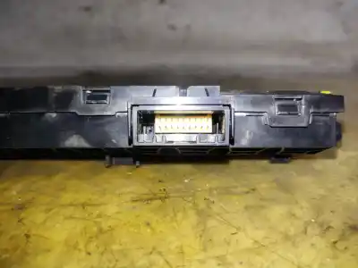 Peça sobressalente para automóvel em segunda mão interruptor 4 piscas - emergência por renault clio v experience 72 cv / 53 kw referências oem iam   estantería 54