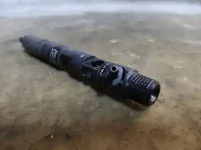 Second-hand car spare part injector for renault kangoo (f/kc0) authentique oem iam references h8200421897  estantería 53